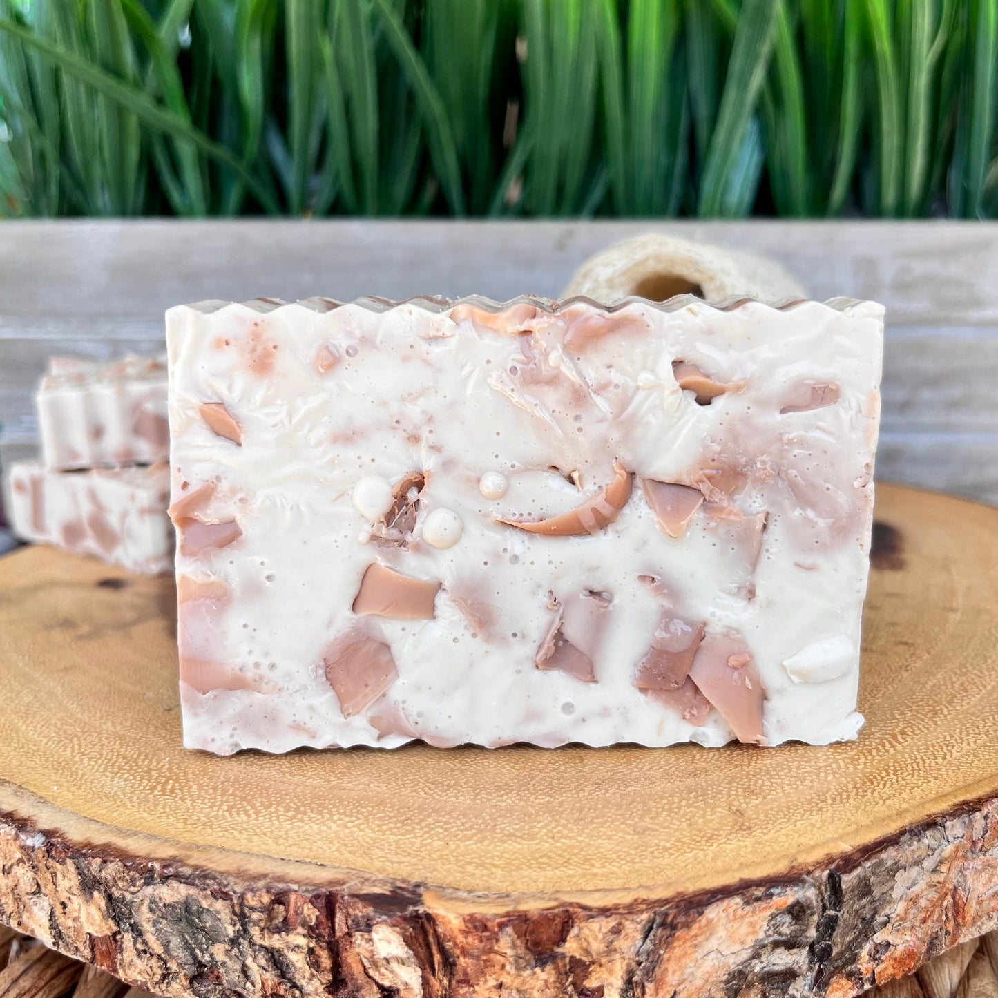 Vanilla Oak Goat Milk & Oatmeal Soap Bar