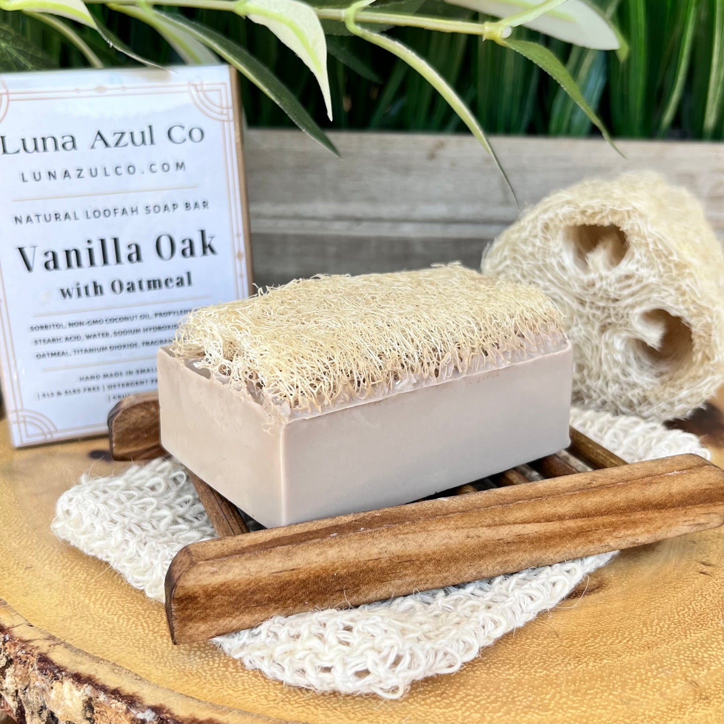 Vanilla Oak Loofah Soap Bar