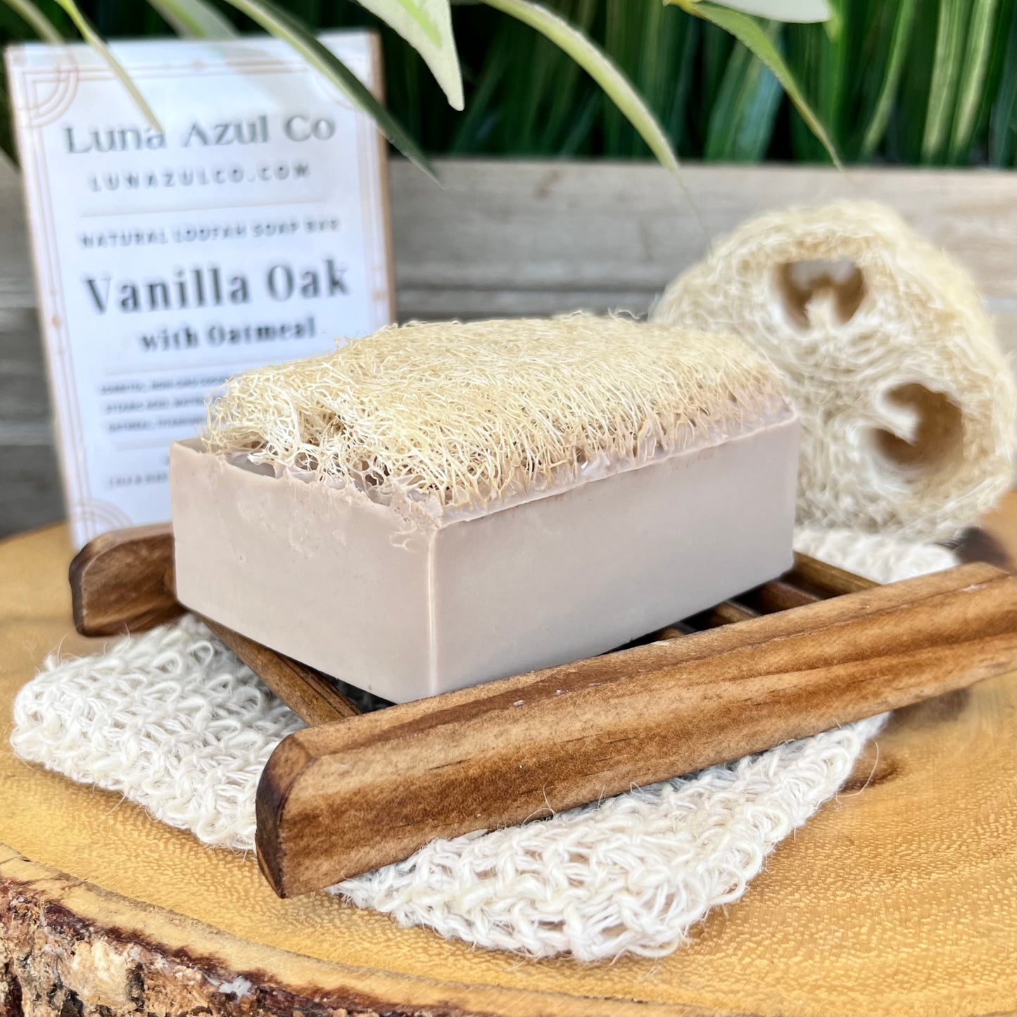 Vanilla Oak Loofah Soap Bar