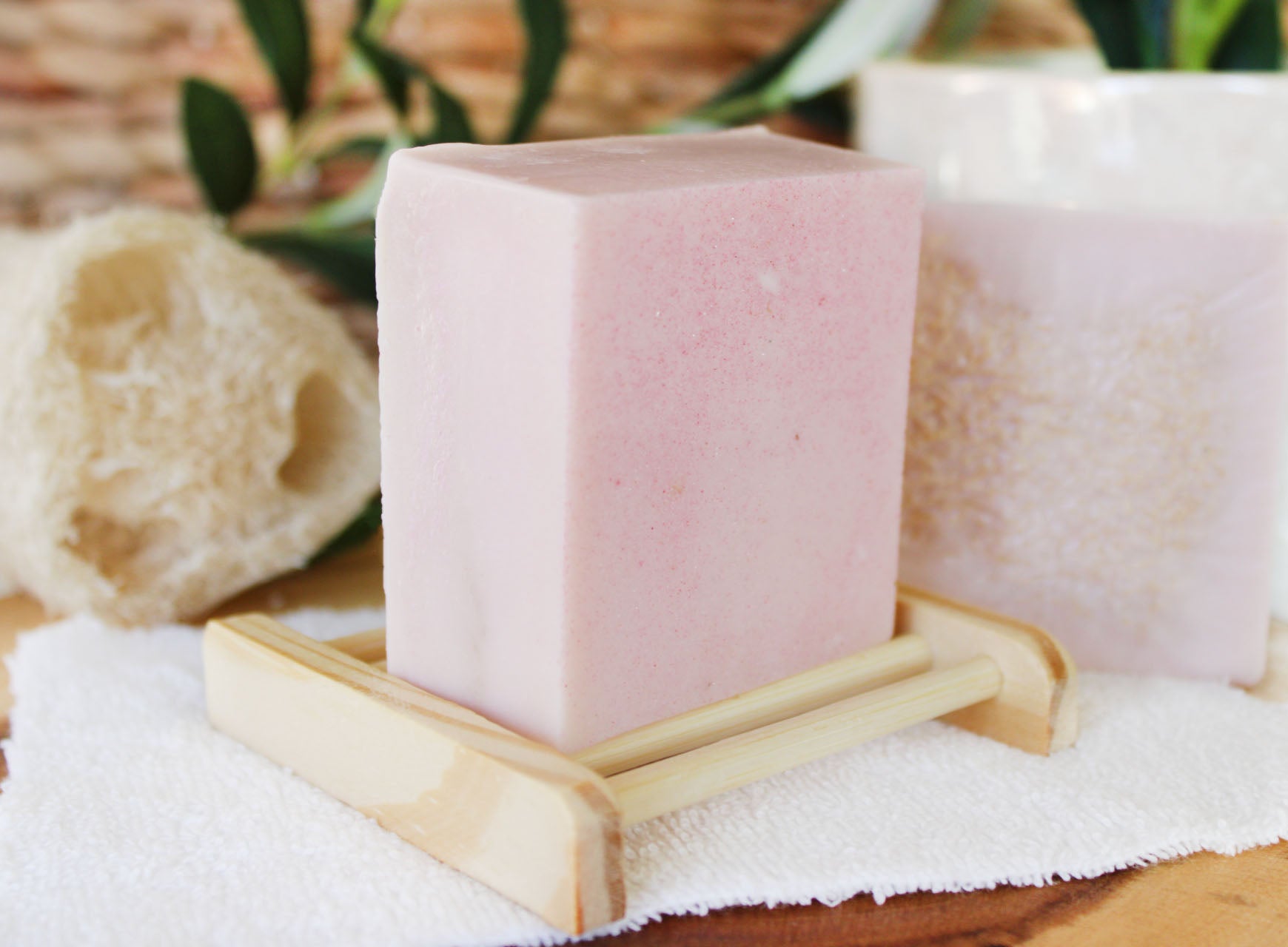 Berry Vanilla Loofah Soap with Shea Butter - 5.5oz