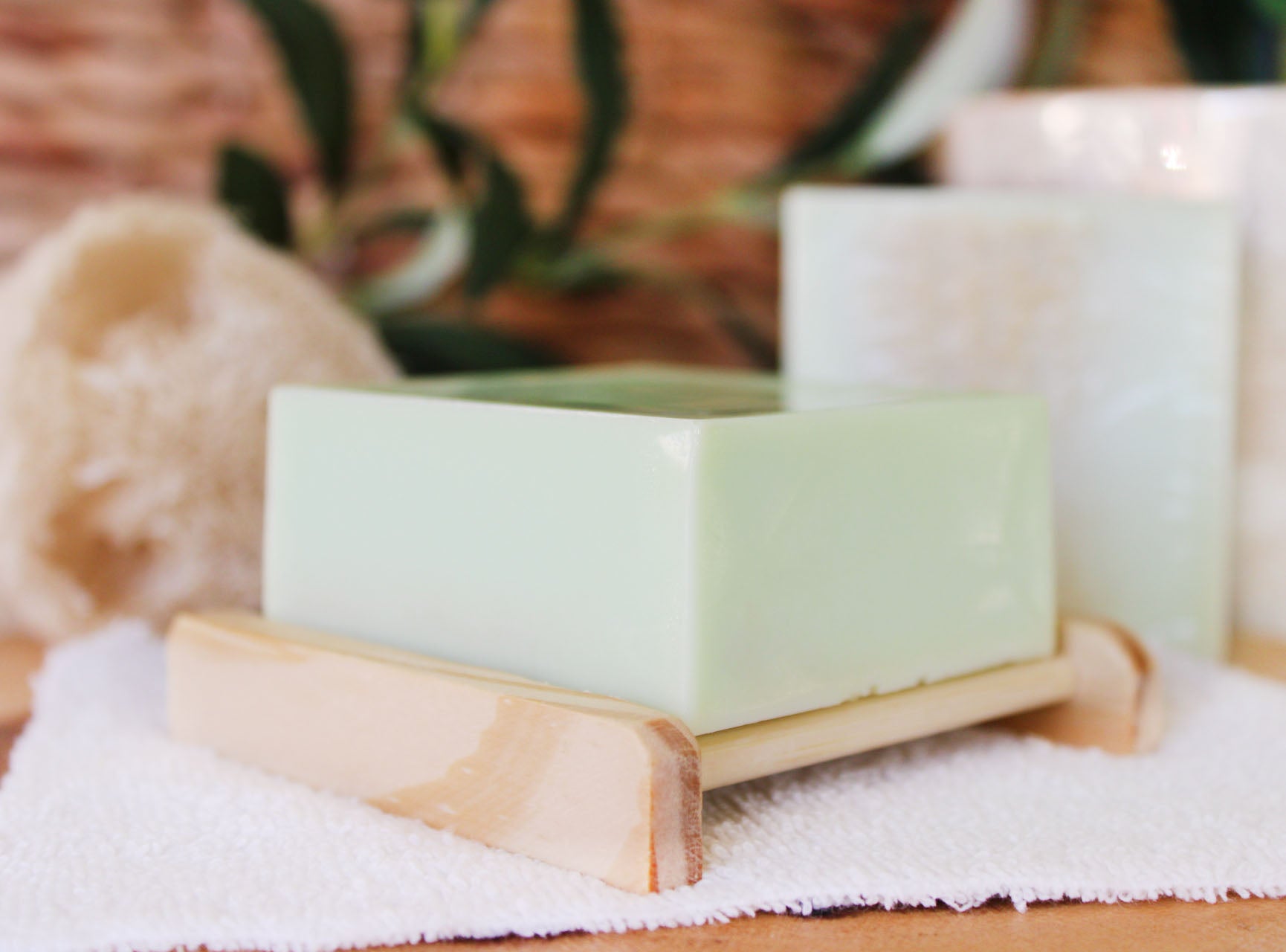 Lemongrass Green Tea Loofah Soap with Shea Butter - 5.5oz