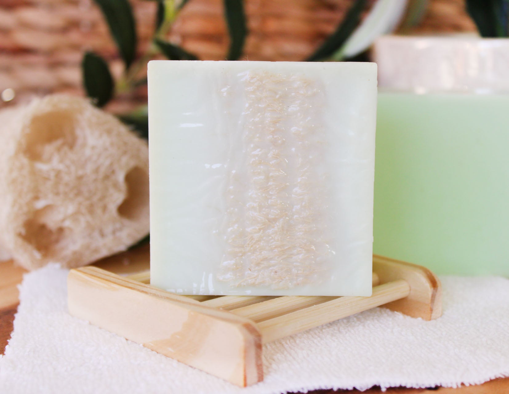 Lemongrass Green Tea Loofah Soap with Shea Butter - 5.5oz