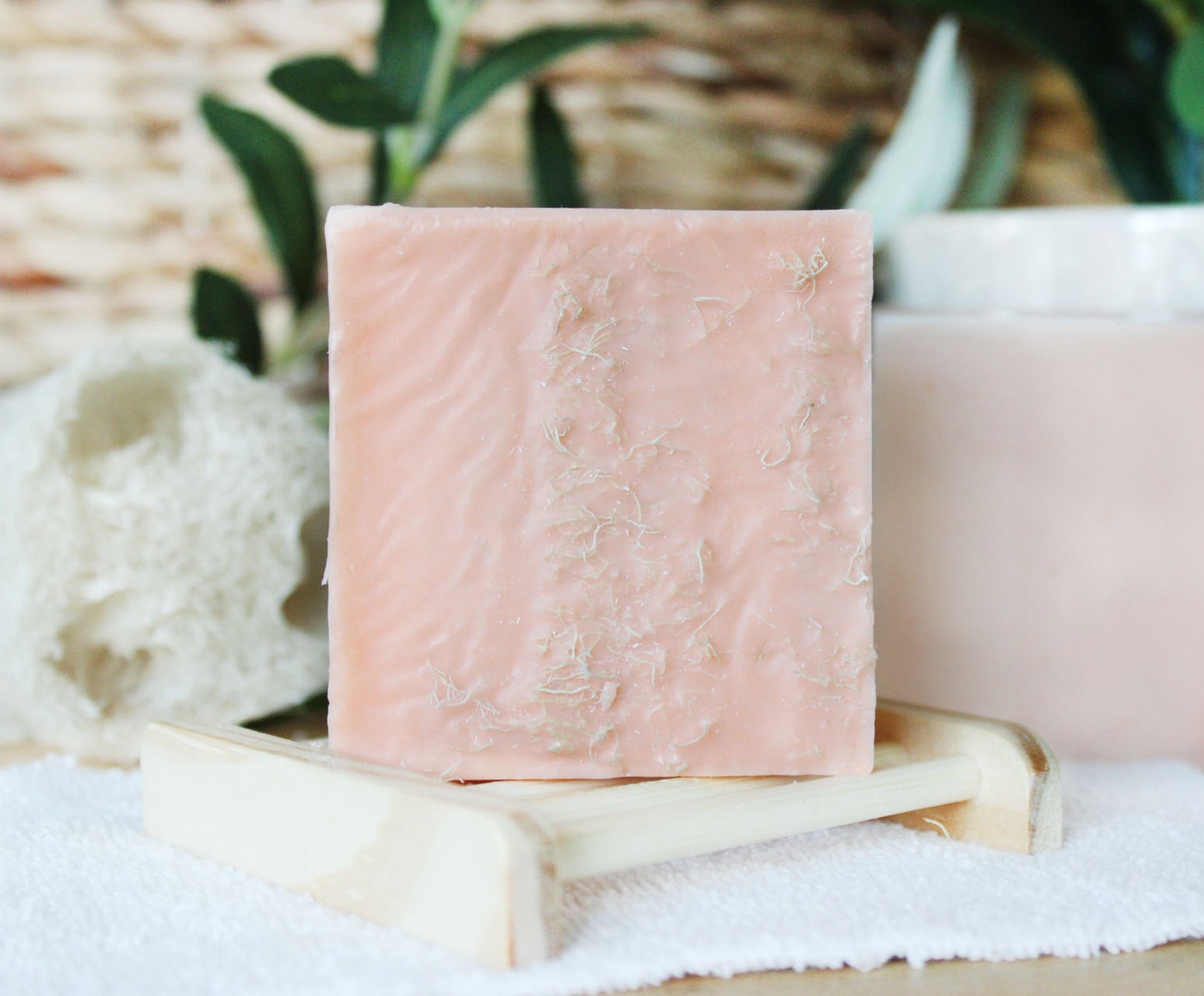 Sun Kissed Apple - Pear Loofah Soap with Shea Butter - 5.5oz