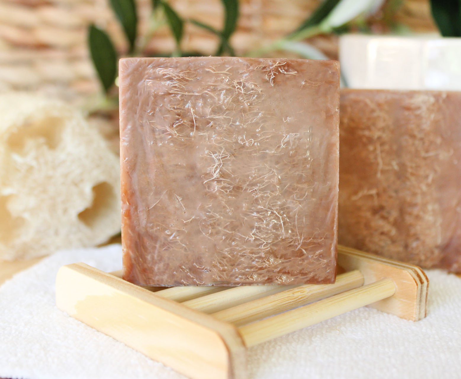 Vanilla Oak Loofah Soap with Goat Milk - 5.5oz