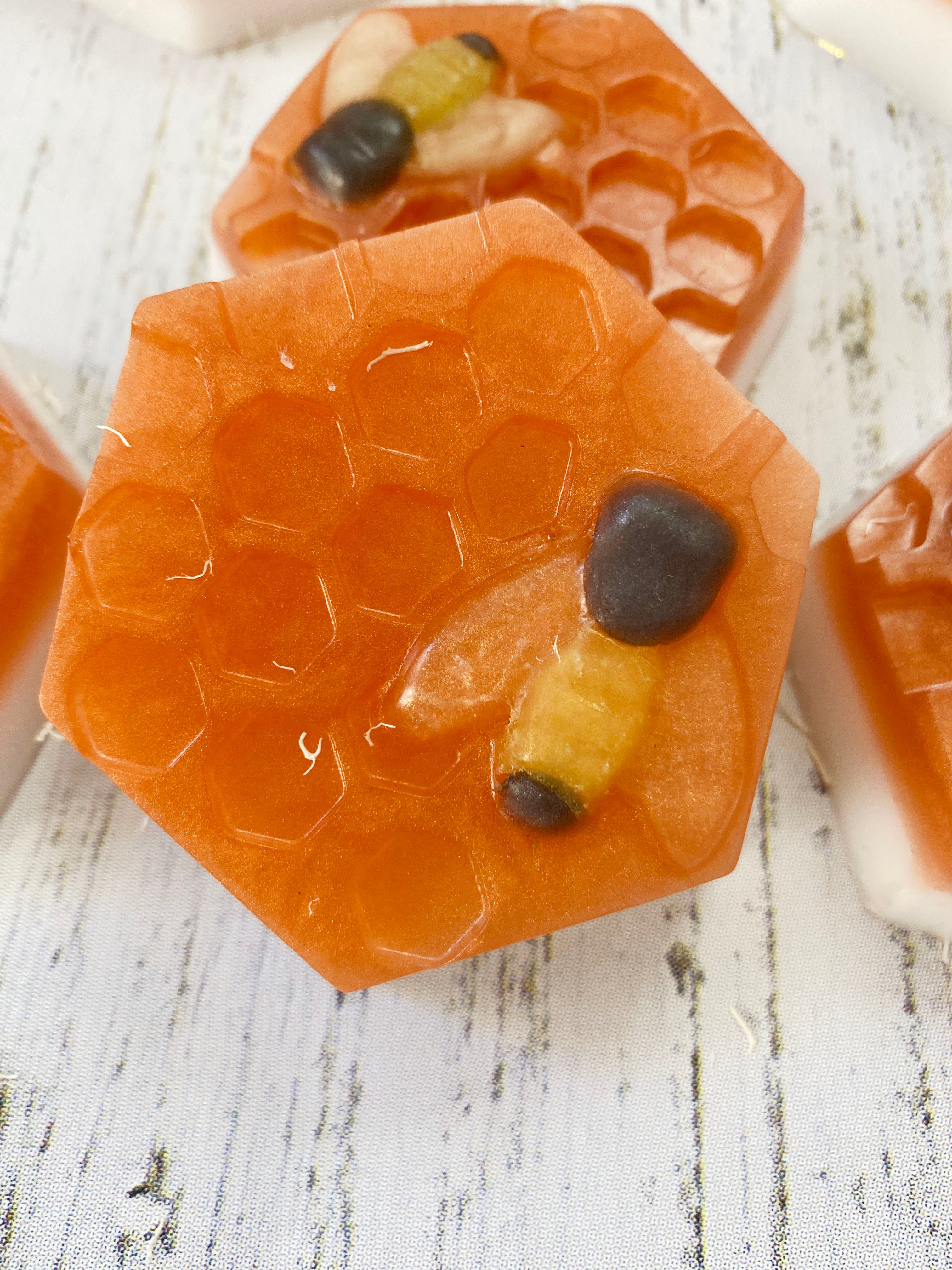 Bee Honeycomb & Shea Butter Soap Bar